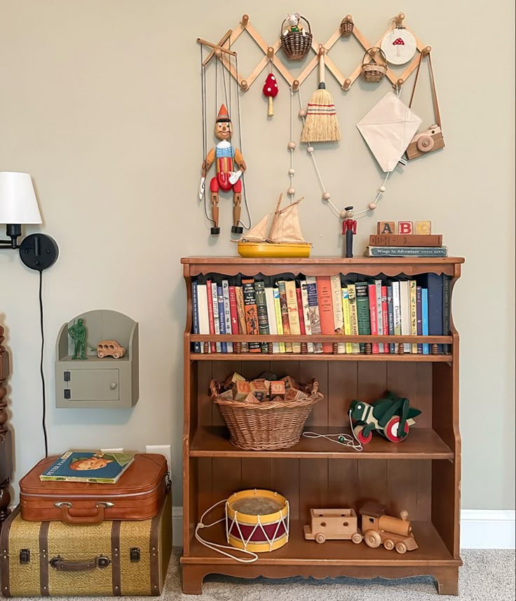 Decorate with Vintage Toys