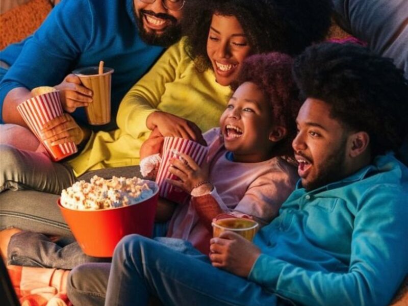 How to Host a Family Movie Night at Home That Everyone Looks Forward To