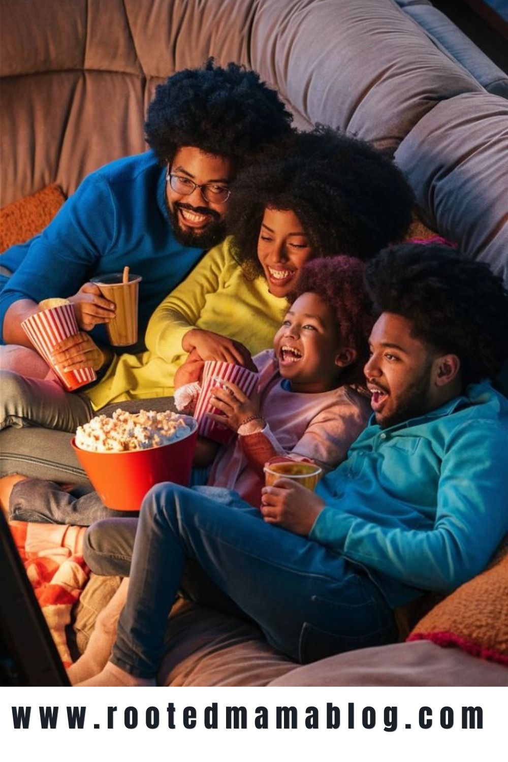 How to Host a Family Movie Night at Home That Everyone Looks Forward To