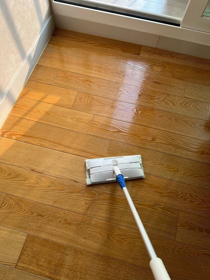 Keep the Floor Visibly Clear
