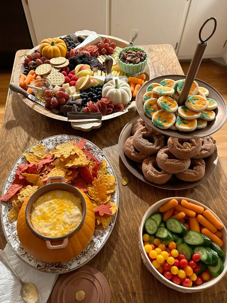 Serve a Fall Snack Table